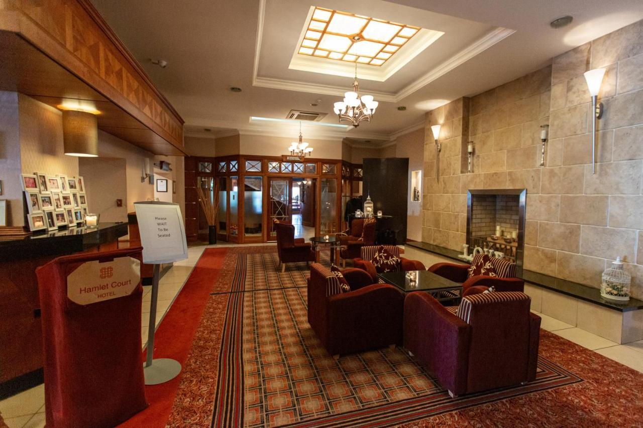 Hamlet Court Hotel Johnstown Bridge Екстериор снимка